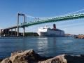 Stenafärja under Älvsborgsbron